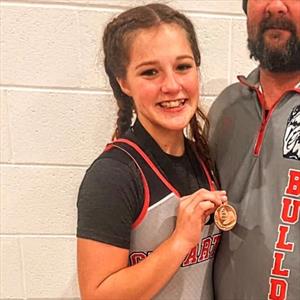 LEZLIE  BATES