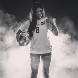 ISABELLA CISNEROS