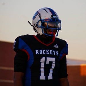 ZeaShon Knighton's Moon Valley High School Career Home