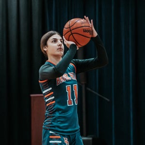 Holland Pine mugshot