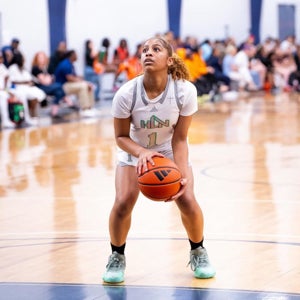 KYNDALL  ROBERTS
