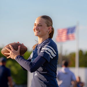 Mia Dolan