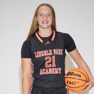 VICTORIA "PIPPI" BOYER