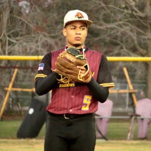 Edinson Cruz mugshot