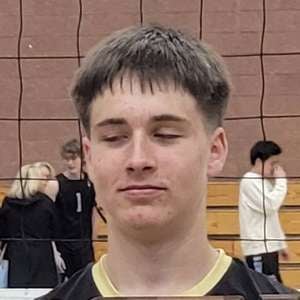 LOGAN WARNER