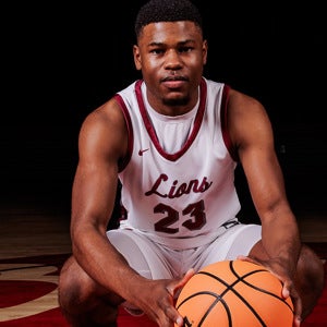 Xavier Dunn