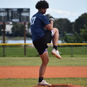 Luis Hernandez mugshot