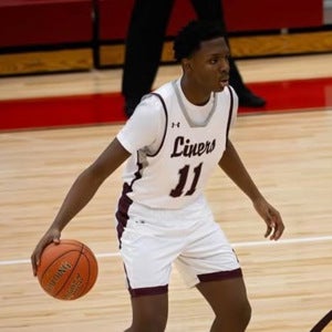 Shamari Lavacia