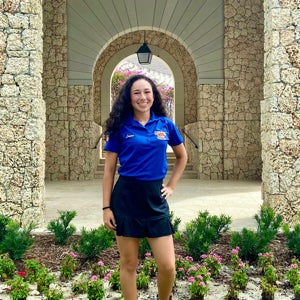 Laura Davila