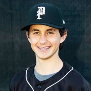 KOBE  BILSTAD