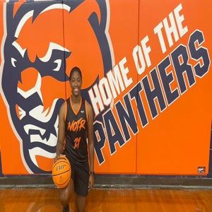 ZIHANNA LIGHTFOOT