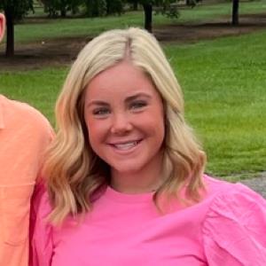 Anna  Morey