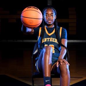 Makenzie James mugshot