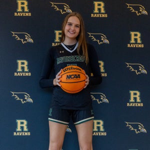 Courtney Carter mugshot