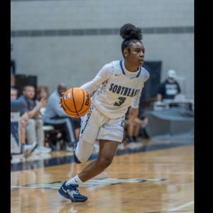 ZIAHMIYA ADAMS