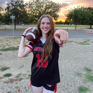 Izzi Siegler mugshot