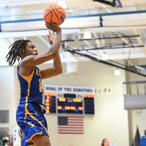 Isaiah Alston