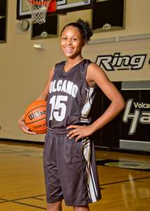 Kavionnia Brown