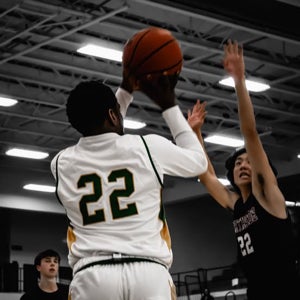 Nylan Thomas
