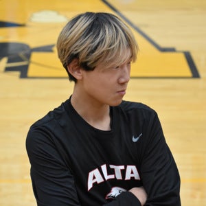 Yikang Li