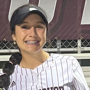 Analee Becerra mugshot