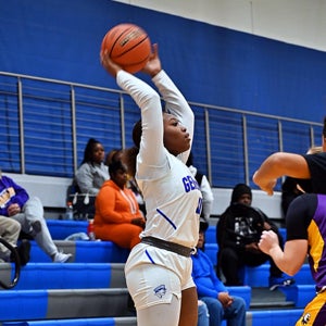 Khylee Carson mugshot