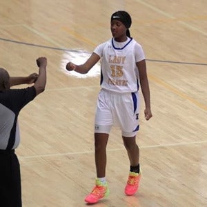 Lauryn Walker mugshot