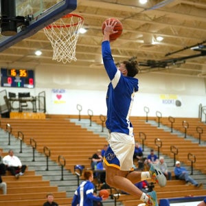 LOGAN HAYES