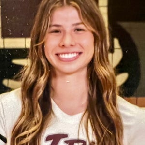 Ava Houchins