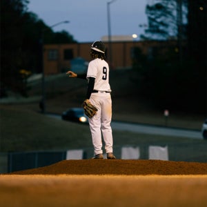 Avery Flores mugshot