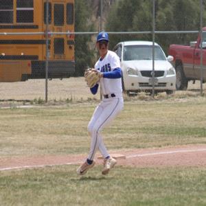 Logan Servaes