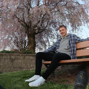 Caden Burklund