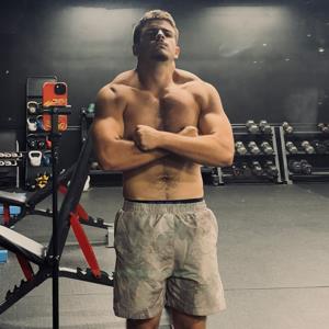 NOAH VONHOLTEN