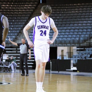 Nathan Stavneak mugshot