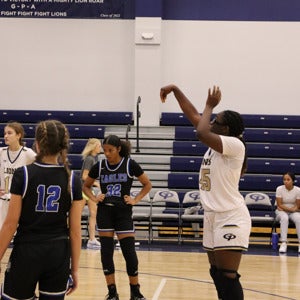 Zaria Howard