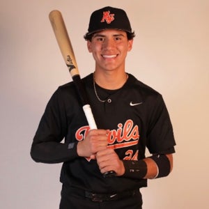 Isaiah Reveron