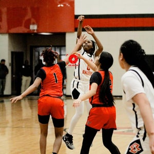 MARNAY'JAH REYNOLDS