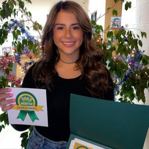 DANAE CHAVIRA