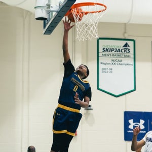 LATAVIAN DOUGLAS mugshot