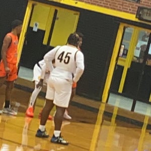 D'Marion Artis