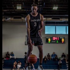 Jayelen Jonas mugshot