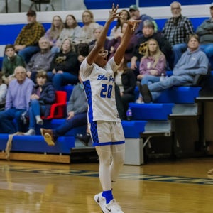 Holly Haynes mugshot