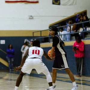 Ashton Riley mugshot