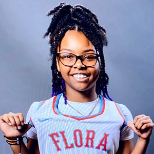 Naja Gray