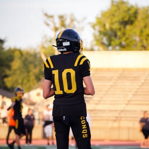 LOGAN MOSS