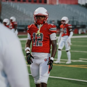 Damien Dixon jr.