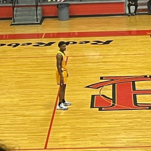 Kadarius White