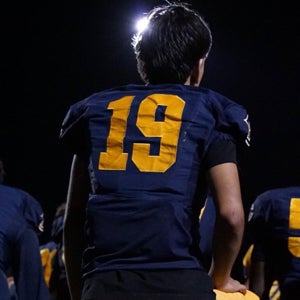 Elijah Larios
