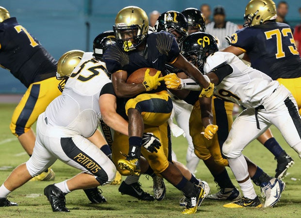 Running back Deltron Sands, St. Thomas Aquinas