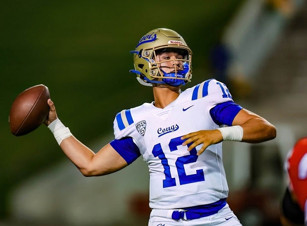 Clovis quarterback Deagan Rose threw for 267 yards and four touchdowns as the No. 11 Cougars beat Buchanan 37-10 last week. (Photo: Bobby Medellin)